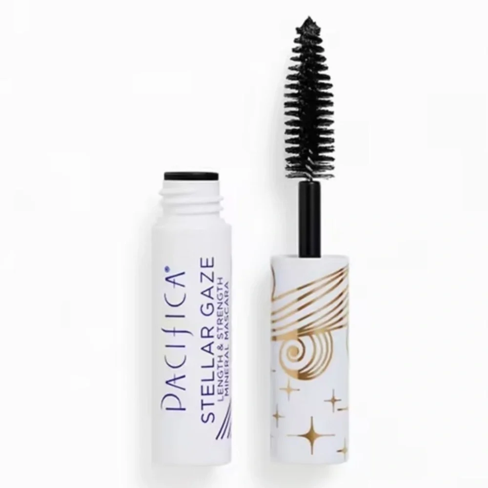 Stellar Gaze Length & Strength Mineral Mascara